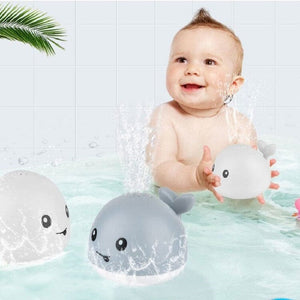 Kidlova 4-Player Dice Game New Baby Bathroom Bath Electric Induction Whale Spray Small Toy
